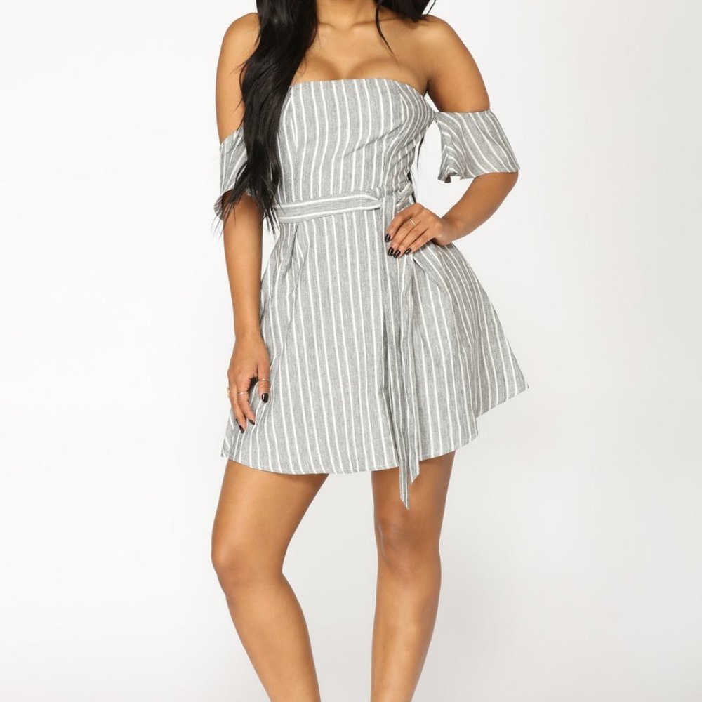 FASHION NOVA-Underlined Stripe Dress - Grey (Off Shoulder)